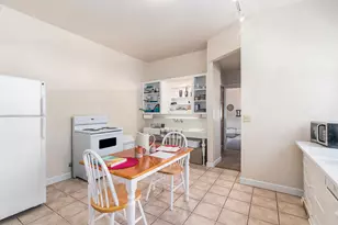 210 N Lavinia St, Ludington, MI 49431 - Photo 30