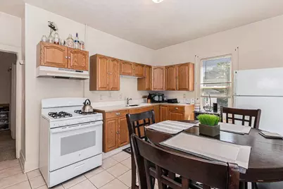 210 N Lavinia Street, Ludington, MI 49431 - Photo 12