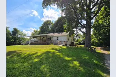 2520 S Sand Lake Road, Hillsdale, MI 49242 - Photo 2