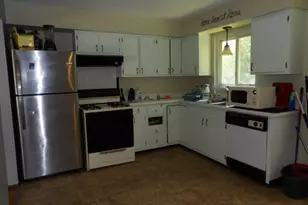 341 Algonquin St, Battle Creek, MI 49037 - Photo 8