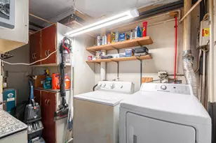 960 33rd St SW, Wyoming, MI 49509 - Photo 14