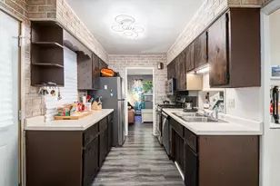 960 33rd St SW, Wyoming, MI 49509 - Photo 12