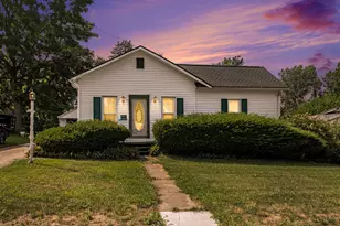 217 W State St, Cassopolis, MI 49031 - Photo 1