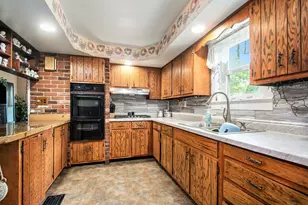 217 W State St, Cassopolis, MI 49031 - Photo 6