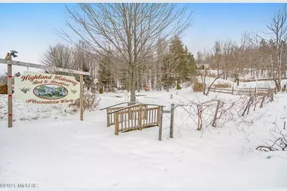 6767 Pleasantview Road, Harbor Springs, MI 49740 - Photo 42