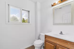 4620 Christiansen Rd, Lansing, MI 48910 - Photo 14