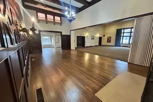 286 Capital Ave NE, Battle Creek, MI 49017 - Photo 8