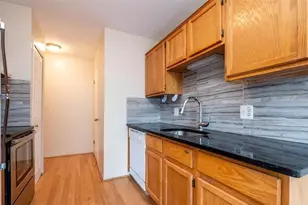 22363 Peach Tree, Novi, MI 48375 - Photo 6