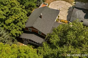 663 Lugers Rd, Holland, MI 49423 - Photo 12