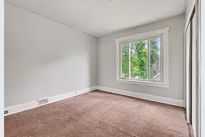 1110 Hotop Avenue, Kalamazoo, MI 49048 - Photo 12