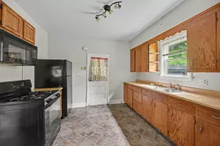 1110 Hotop Ave, Kalamazoo, MI 49048 - Photo 6