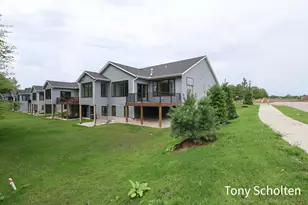 5134 Blendon Mdw Cir, Hudsonville, MI 49426 - Photo 24