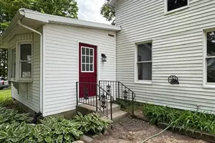 09528 57th St, Grand Junction, MI 49056 - Photo 6