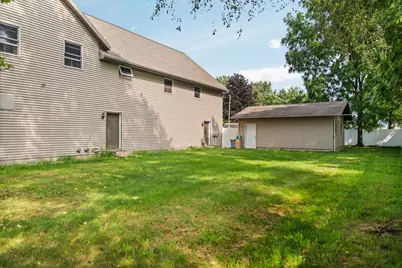 211 Bluff Avenue, Eastlake, MI 49626 - Photo 68