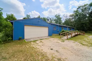 925 S High Bridge Rd, Wellston, MI 49689 - Photo 4
