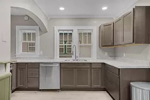 1136 Underwood Ave SE, Grand Rapids, MI 49506 - Photo 10