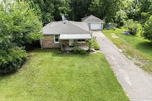 1934 Nazareth Rd, Kalamazoo, MI 49048 - Photo 2