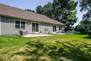 2566 Holiday House Rd, Saint Joseph, MI 49085 - Photo 38