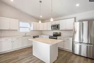 1212 Pine St, Three Rivers, MI 49093 - Photo 4