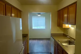 19639 W 12 Mile Road Rd, Southfield, MI 48076 - Photo 12