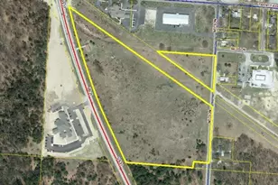 2213 US-31, Manistee, MI 49660 - Photo 1