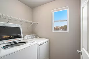 47805 Silver Oaks W, Mattawan, MI 49071 - Photo 8