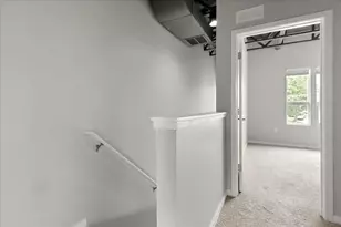 600 Douglas St NW, Grand Rapids, MI 49504 - Photo 14