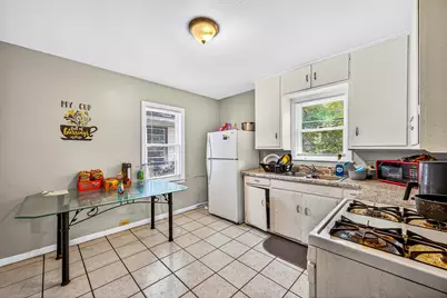 827 W Larch Avenue, Muskegon, MI 49441 - Photo 84