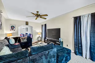 827 W Larch Ave, Muskegon, MI 49441 - Photo 62