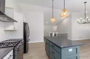 5883 Valley Point Dr, Caledonia, MI 49316 - Photo 12