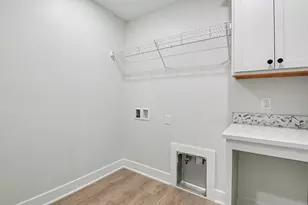 5883 Valley Point Dr, Caledonia, MI 49316 - Photo 18