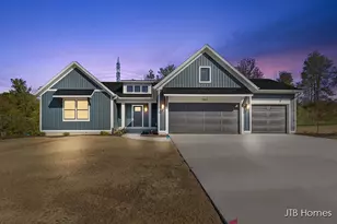 5883 Valley Point Dr, Caledonia, MI 49316 - Photo 4