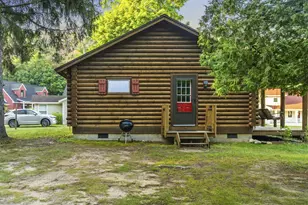 10870 Torchlight Ln, Central Lake, MI 49622 - Photo 118