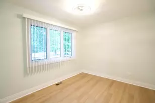 2010 S Benton Center Rd, Benton Harbor, MI 49022 - Photo 16