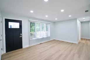 2010 S Benton Center Rd, Benton Harbor, MI 49022 - Photo 12