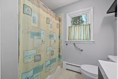 616 Lakeshore Drive, Cadillac, MI 49601 - Photo 4