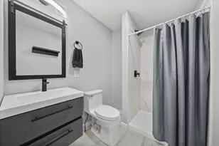 616 Lake Shore Dr, Cadillac, MI 49601 - Photo 16