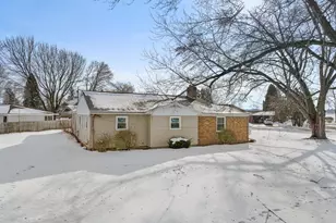 616 Lake Shore Dr, Cadillac, MI 49601 - Photo 34