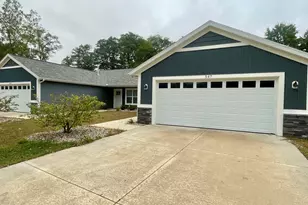 545 N Main St, Wayland, MI 49348 - Photo 2