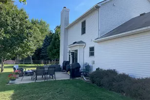 2329 Woodridge Dr Dr, Adrian, MI 49221 - Photo 28