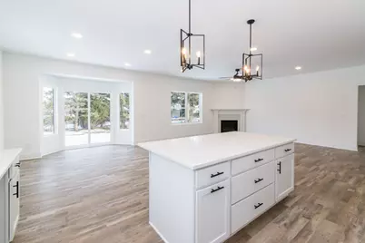 19360 Newburgh Road, Livonia, MI 48152 - Photo 10