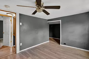 226 E High St, Jackson, MI 49203 - Photo 30