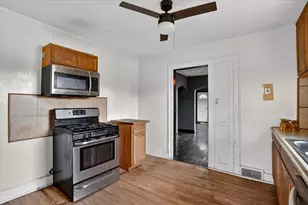 226 E High St, Jackson, MI 49203 - Photo 20