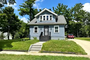 226 E High St, Jackson, MI 49203 - Photo 2