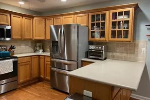 2002 Midvale Ave, Ypsilanti, MI 48197 - Photo 2