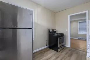 17656 Toepfer Dr, Eastpointe, MI 48021 - Photo 6