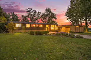 1825 Meadowfield Dr NE, Grand Rapids, MI 49505 - Photo 68