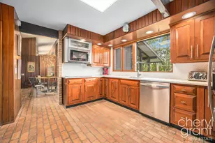 1825 Meadowfield Dr NE, Grand Rapids, MI 49505 - Photo 20