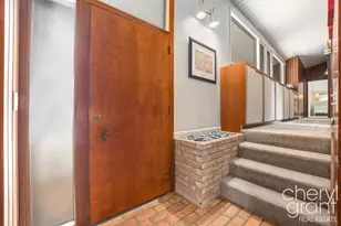 1825 Meadowfield Dr NE, Grand Rapids, MI 49505 - Photo 12