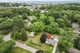 306 E Indiana St, New Buffalo, MI 49117 - Photo 4